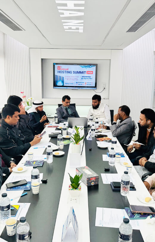 hosting summit photo