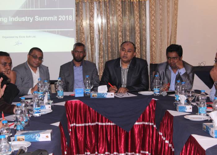 Hosting Summit