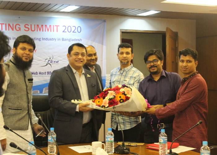 Hosting Summit